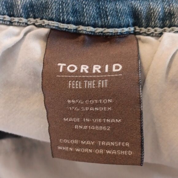 Torrid TWO Pairs of Shorts Bundle - Picture 7 of 14